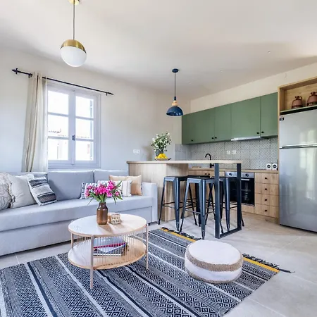 Magdalena & Скопелос